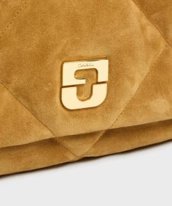 Terracegoods.shopb713d6d158 4