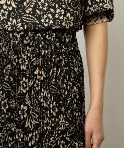 Terracegoods.shope26274dab3 3