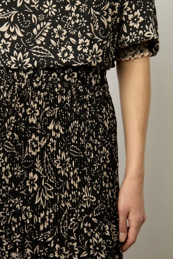 Terracegoods.shope26274dab3 3