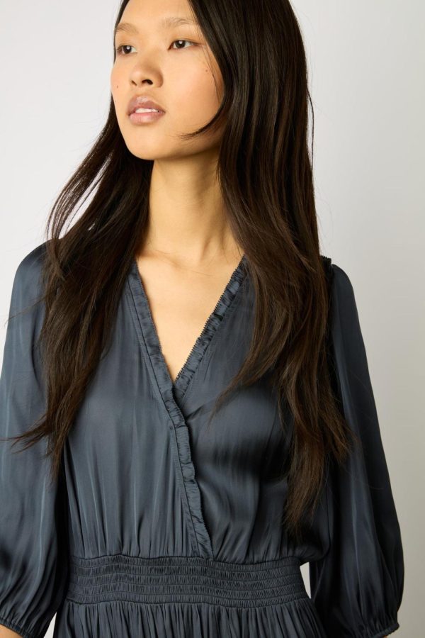 Terracegoods.shope708202baa 2