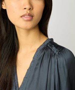 Terracegoods.shope708202baa 3